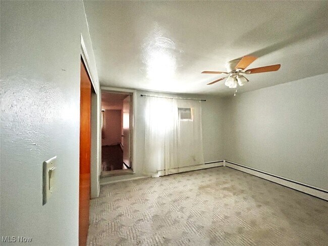 Building Photo - 301 Martin