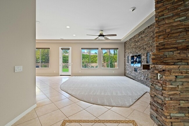 Building Photo - 79862 Amora Dr
