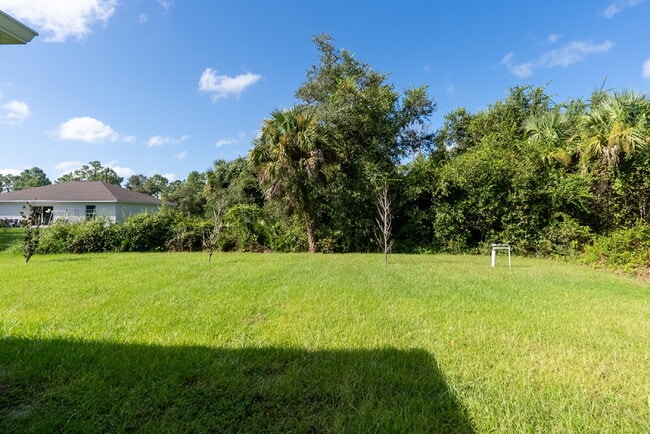 Building Photo - RENT THIS WITH ZERO DEPOSIT