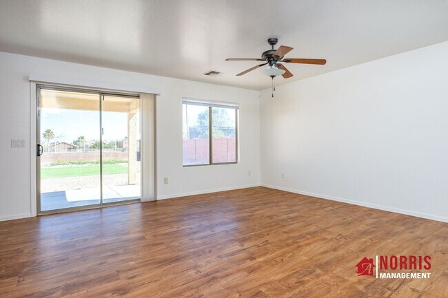 Building Photo - Spacious Home in Magic Ranch in Florence