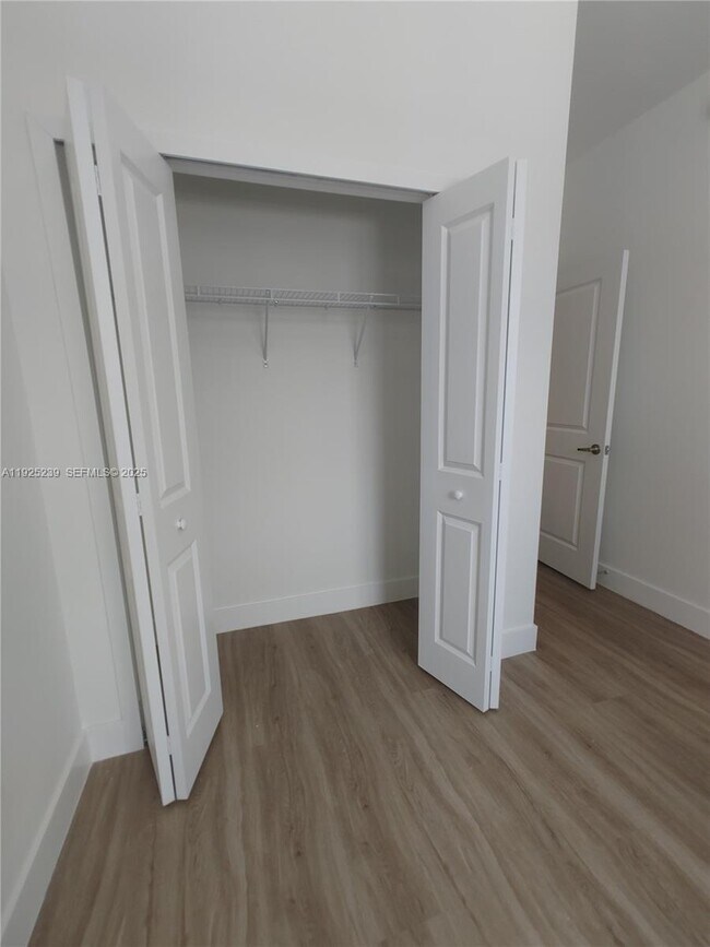 Building Photo - 34513 SW 191st Ave