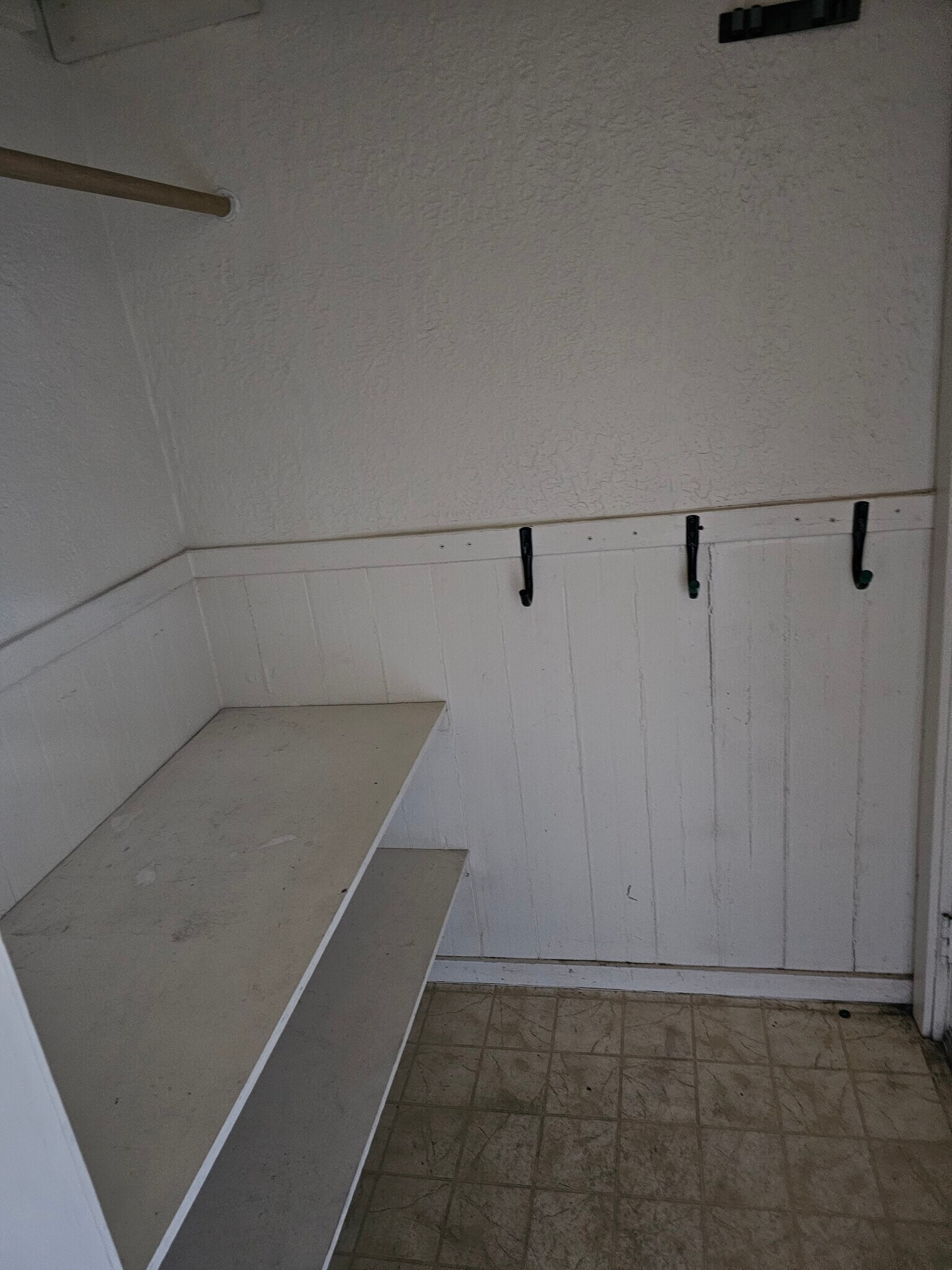 Building Photo - 308 Hollis St