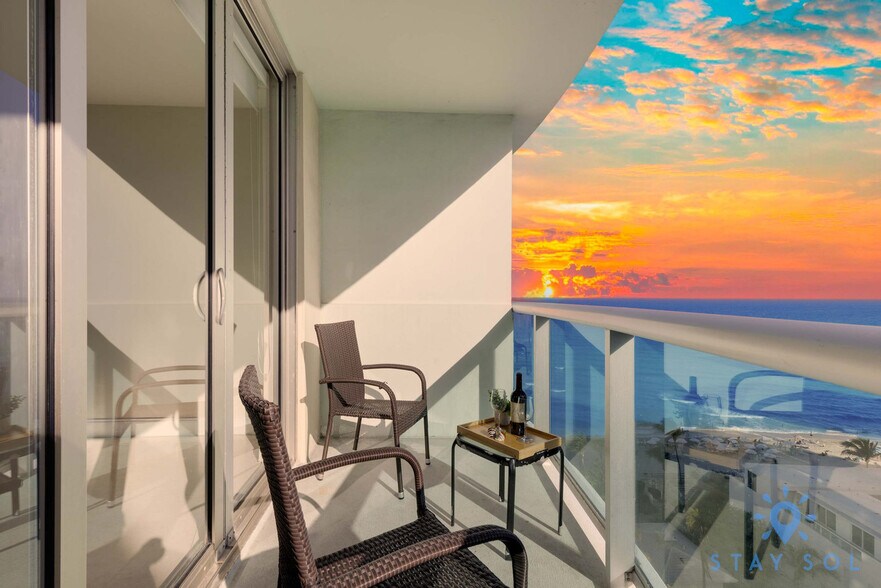 Building Photo - 3901 S Ocean Dr