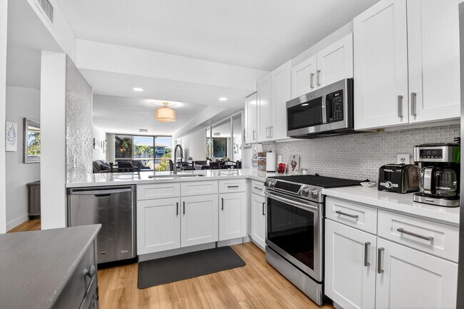 Building Photo - 2701 Village Blvd