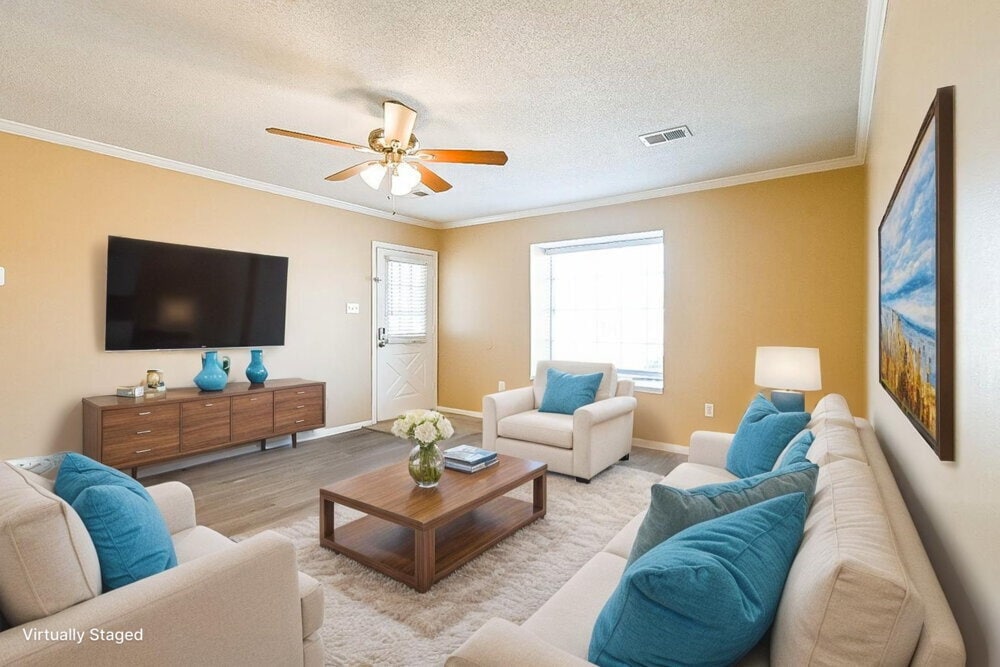 Building Photo - 9150 Belmont Dr