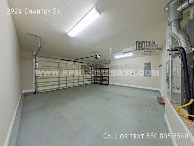 Building Photo - 2924 Chantey St