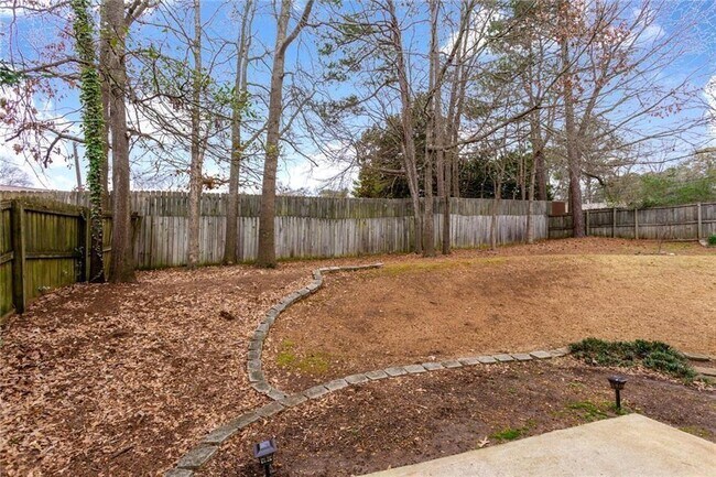 Building Photo - 430 Auldon Ct SE