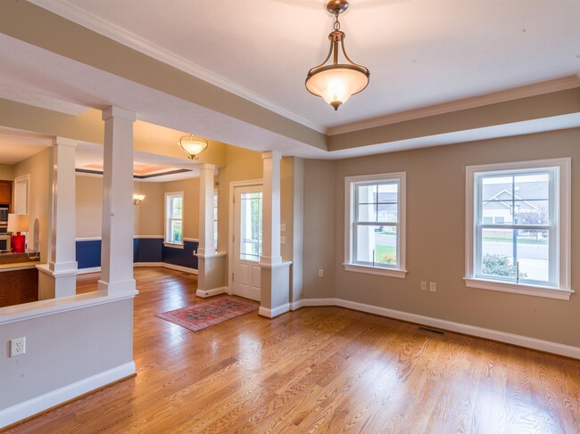 Building Photo - 2616 GREENPORT Dr