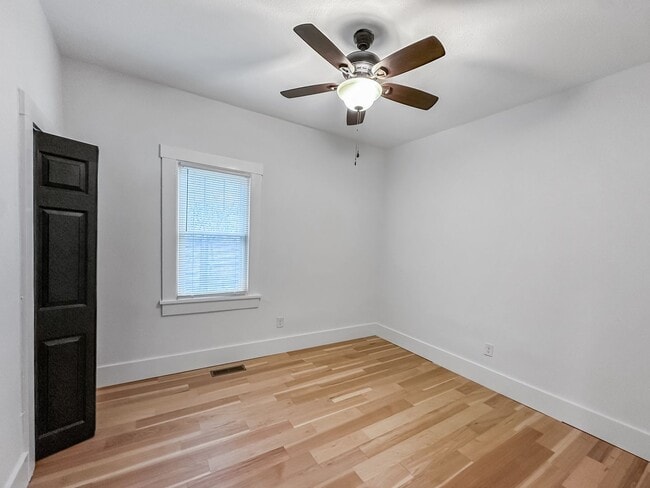 Building Photo - Beautiful, updated 3 bedroom home for rent!