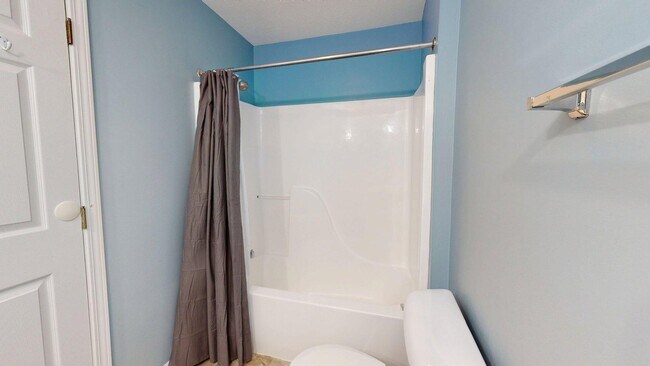 Building Photo - 1265 Millbrook Trail