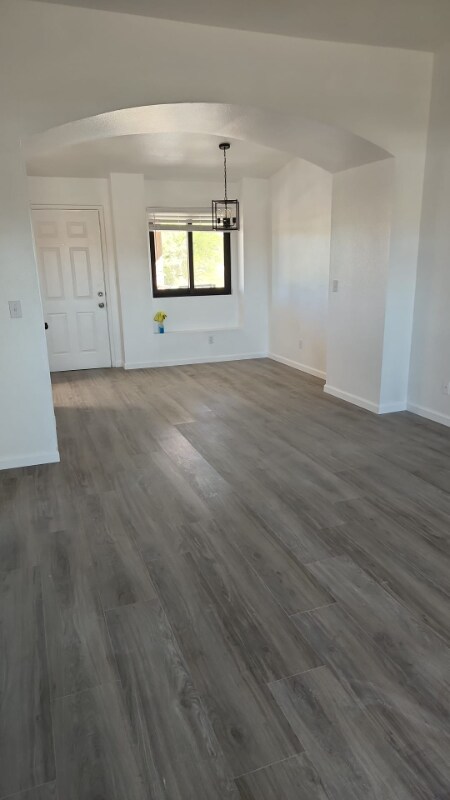 Building Photo - 1311 N Gila St