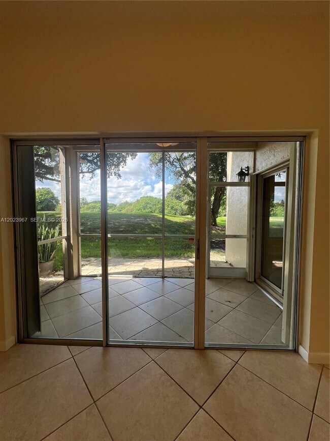 Building Photo - 16373 Malibu Dr