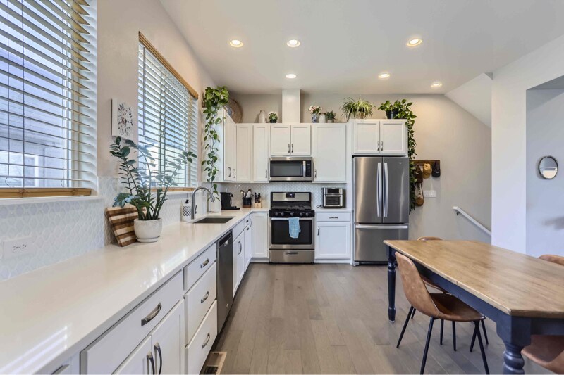 Building Photo - 4225 Yarrow St