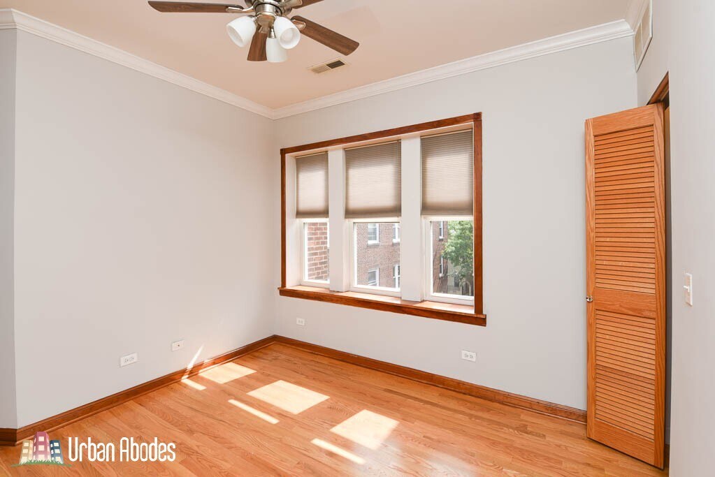 Building Photo - 3256 N Clifton Ave