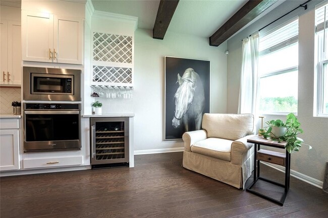 Building Photo - 17600 Penfolds Dr