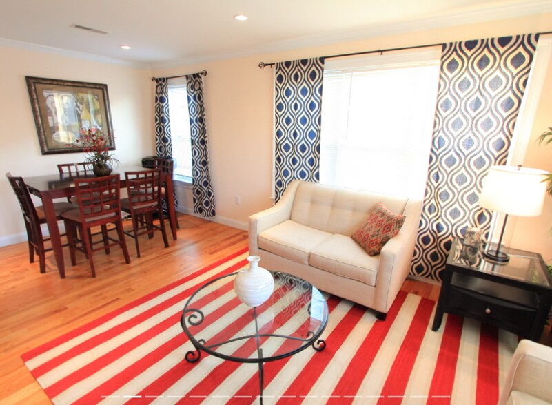 Building Photo - 64-66 Litchfield St