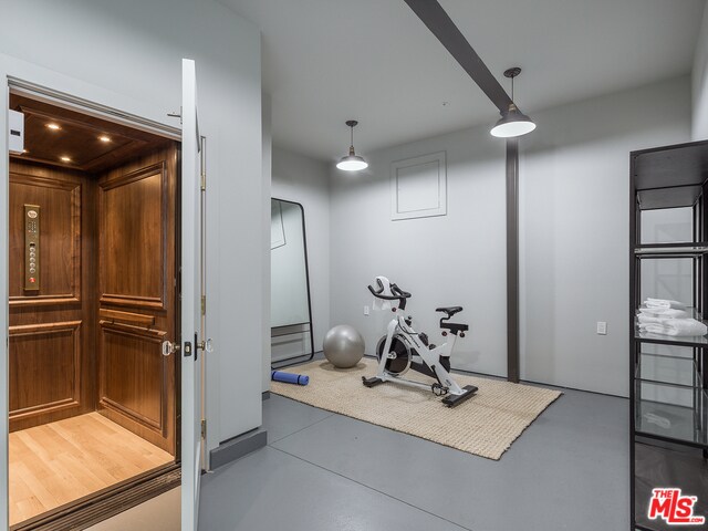 Building Photo - 6201 Rodgerton Dr