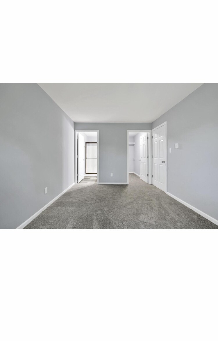 Building Photo - 7140 Mariner Dr