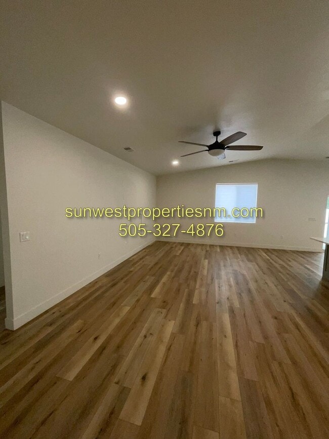 Building Photo - 5600 The Greens Ct