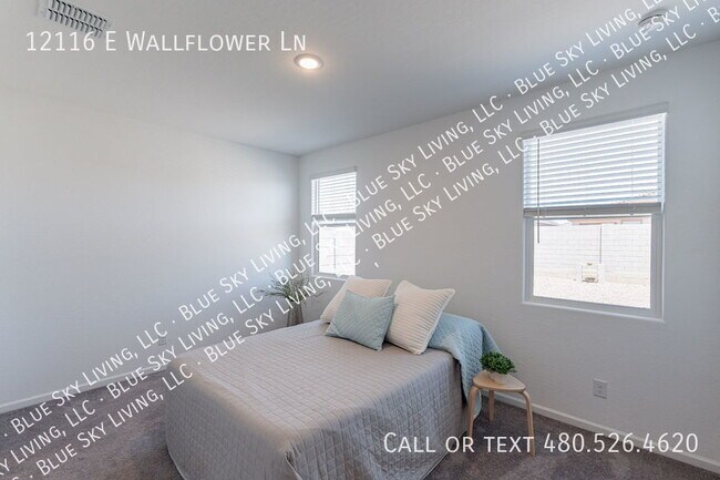Building Photo - 12116 E Wallflower Ln