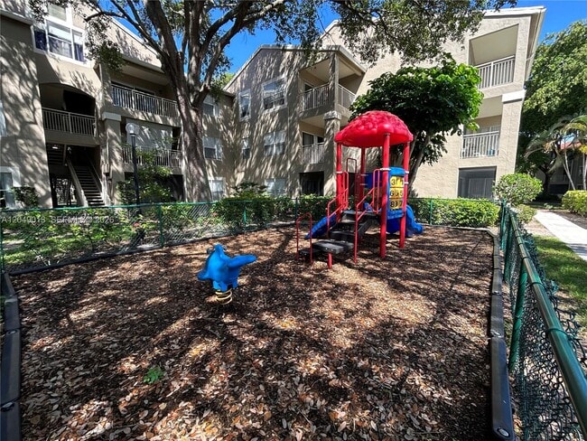 Building Photo - 1780 Palm Cove Blvd