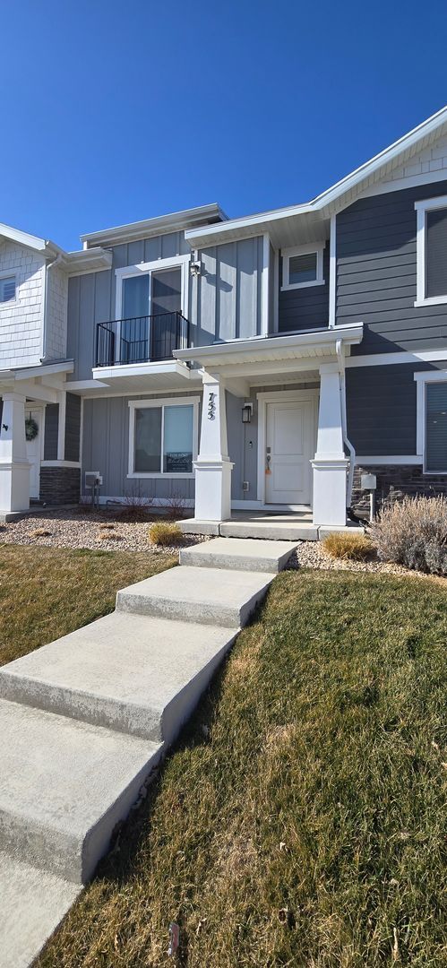 Building Photo - 3 Bed 2 Bath Townhouse in Lehi!!