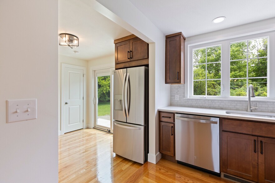 Building Photo - 116 Winchester Dr