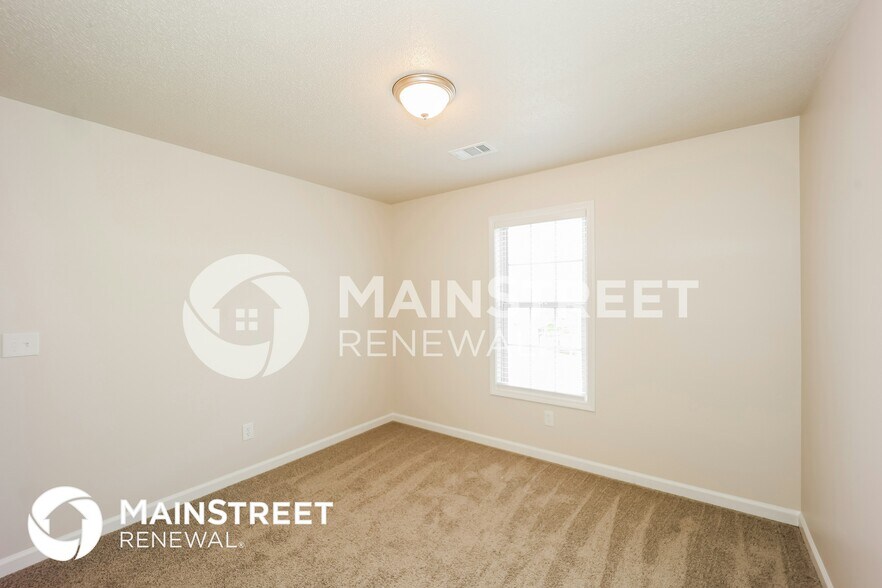 Building Photo - 930 Castlerock Way