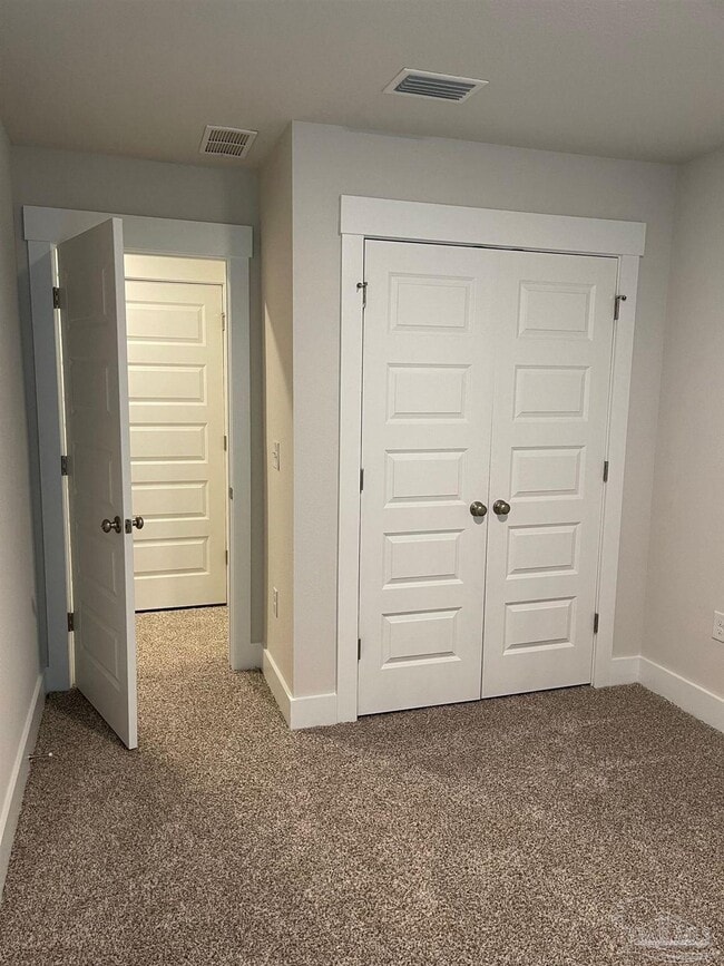Building Photo - 1650 Iroquois Ct