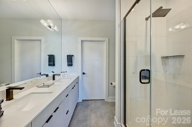 Building Photo - 1208 Minter Pl
