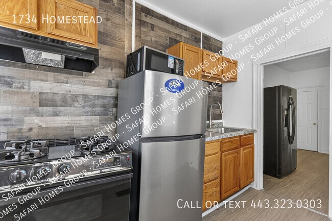 Building Photo - 1734 Homestead-