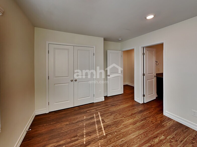 Building Photo - 6139 Sierra Blue Ct