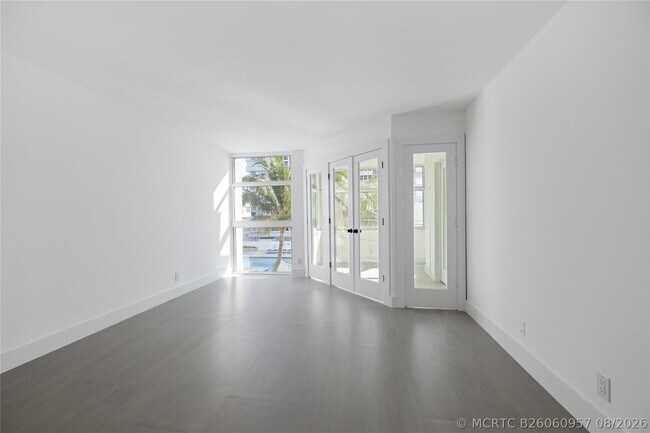 Building Photo - 1360 S Ocean Blvd