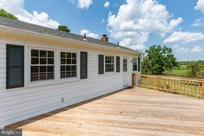 Building Photo - 18136 Pepmeier Hill Rd