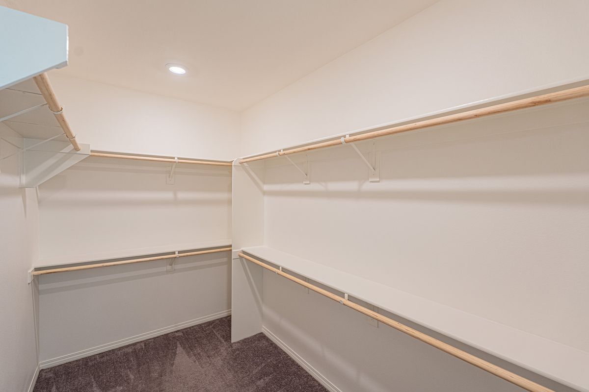 Building Photo - 28954 Copper River Rd