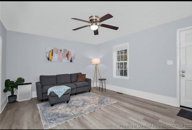 Building Photo - 2703 Pecan Dr