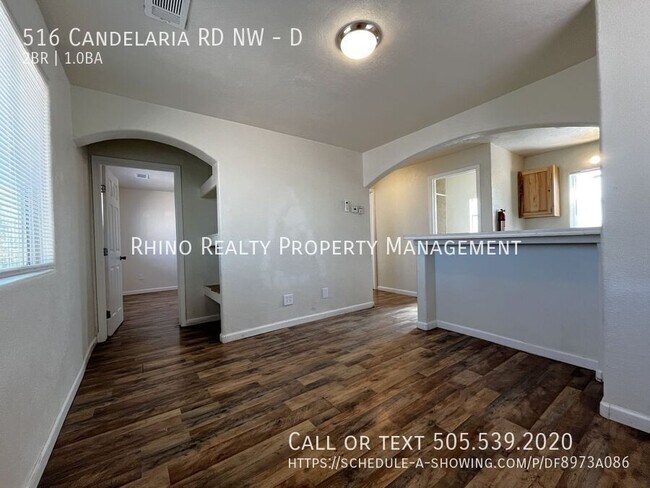 Building Photo - 516 Candelaria Rd NW