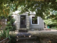 Building Photo - Charming 2 Bedroom 1 Bath house Available ...