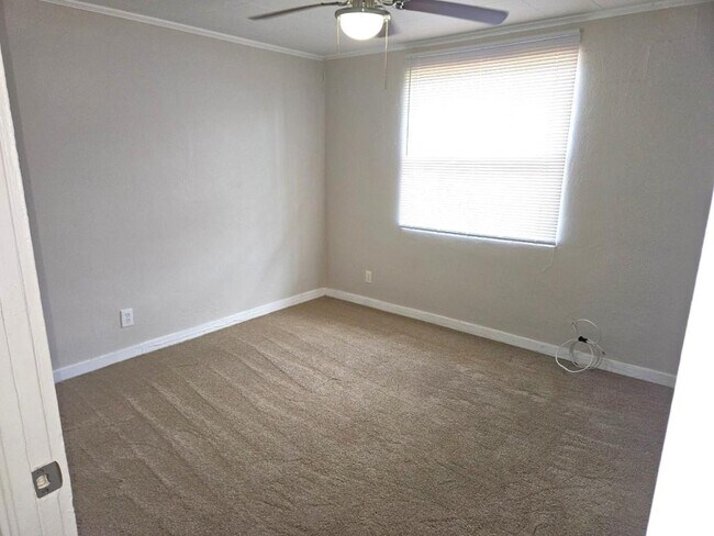 Building Photo - 5614 Atlee Ave