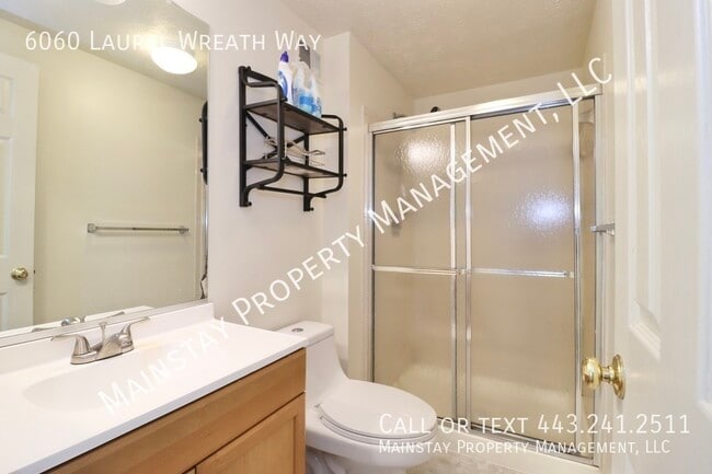 Building Photo - 6060 Laurel Wreath Way