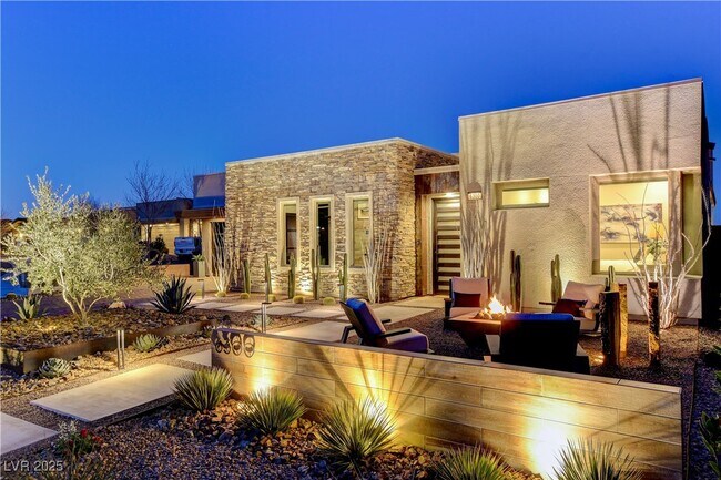 Building Photo - 6300 Clovis Point St