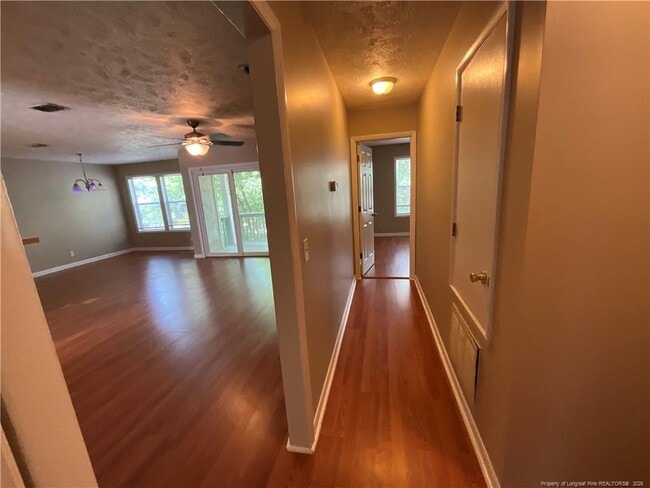 Building Photo - 1025 Wood Creek Dr