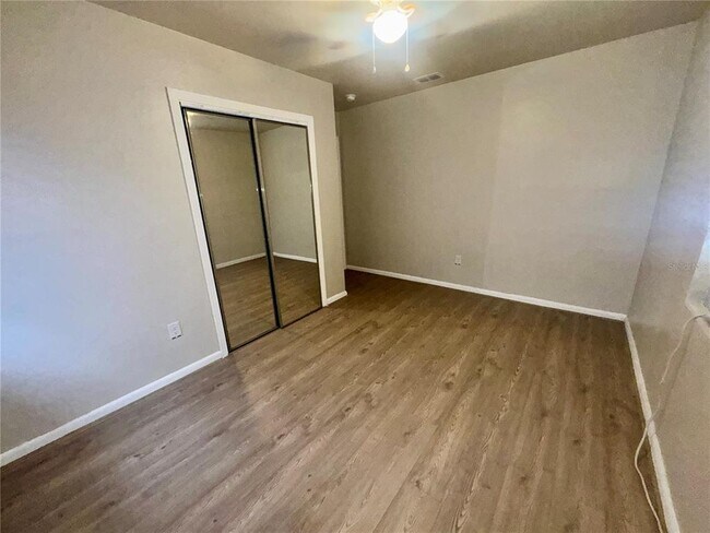Building Photo - 1111 Romano Ave
