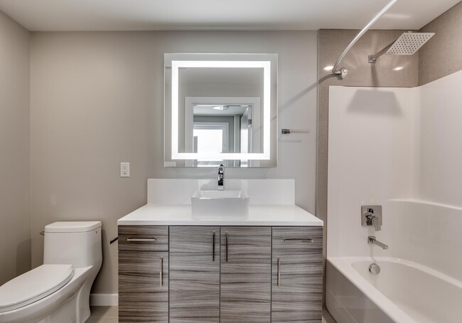 Building Photo - 476 Enterprise Blvd