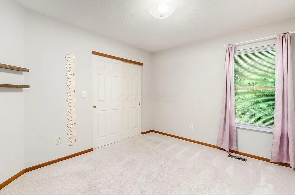 Building Photo - 6710 Bethany Dr