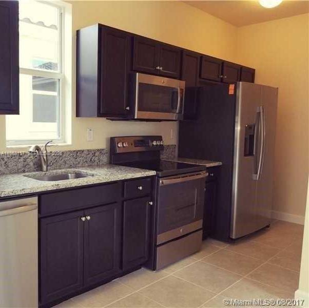 Building Photo - 17102 SW 95th Terrace