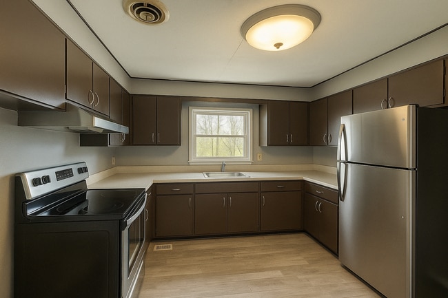 Building Photo - 3 Bedroom. 2 Bath Near Purdue!