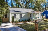 Building Photo - Cozy Bungalow in Atlanta's Westside