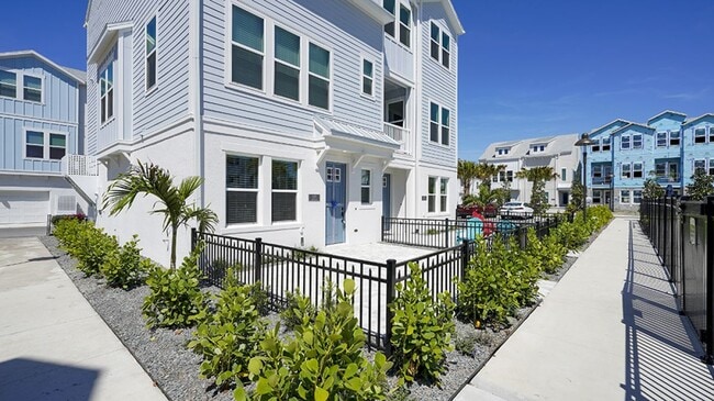Building Photo - 407 Gowdy Rd