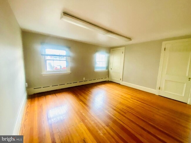 Building Photo - 1709 Rittenhouse Square